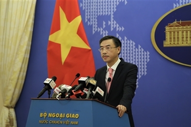 外交部例行新闻发布会：越南将美国视为最重要的伙伴之一